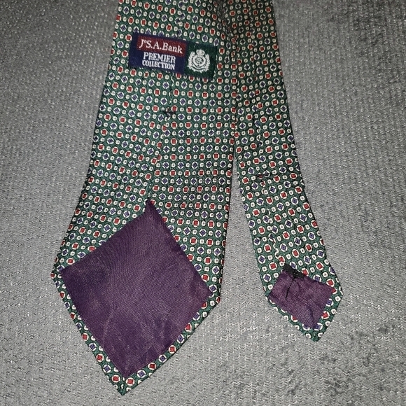 DARK GREEN TIE WITH SMALL PATTERN NEW - Picture 5 of 6